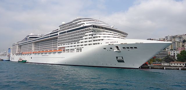 MSC Divina Cruise Sjip
