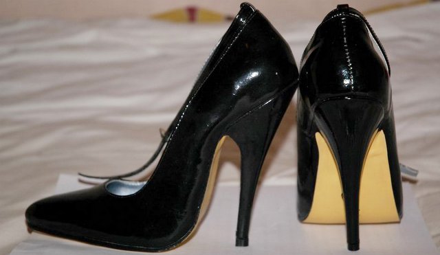 4 inch Stilettos heels. 